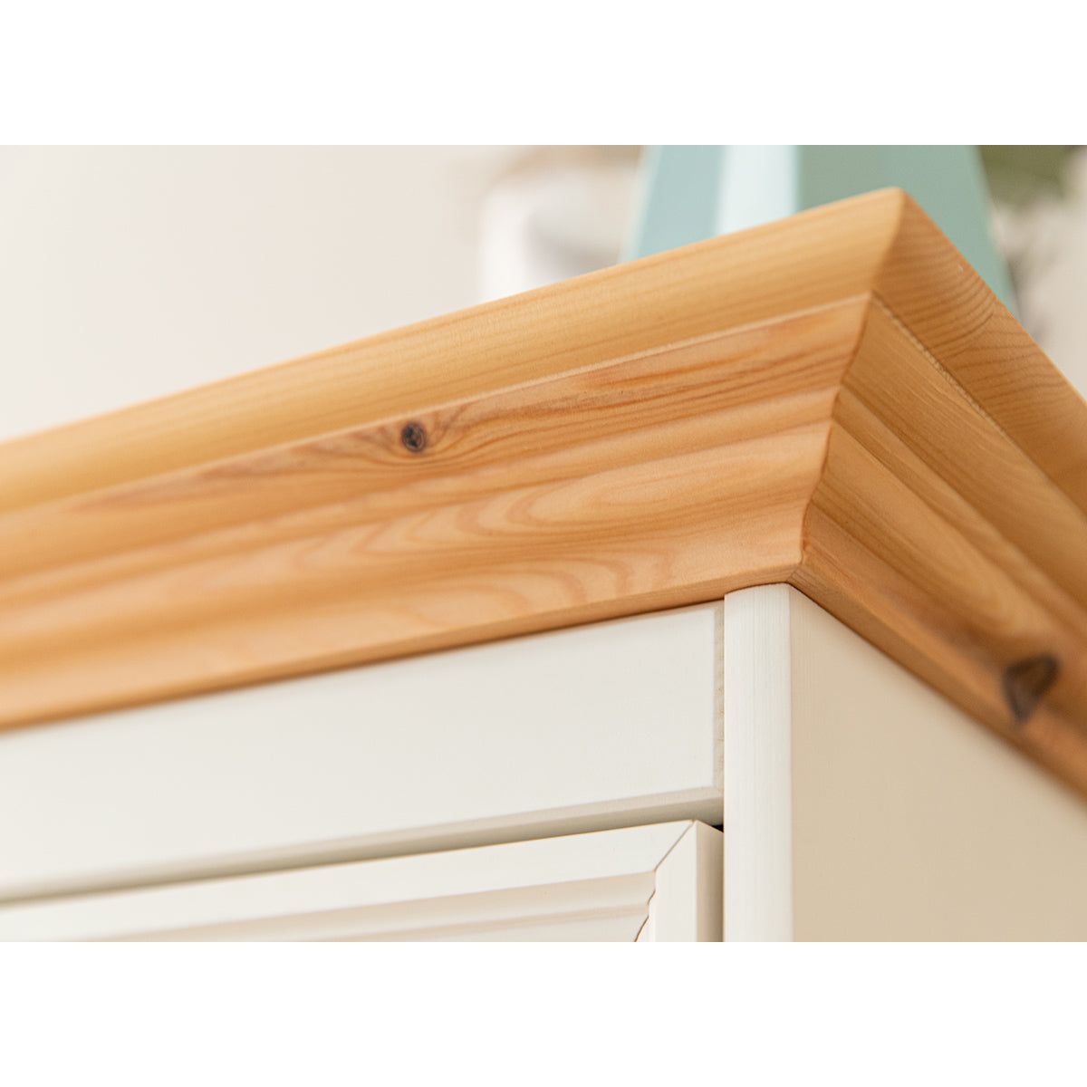 Bologna Elegante Massivholz Kiefer Kommode 3.3 | Farbe Weiß - Kiefer