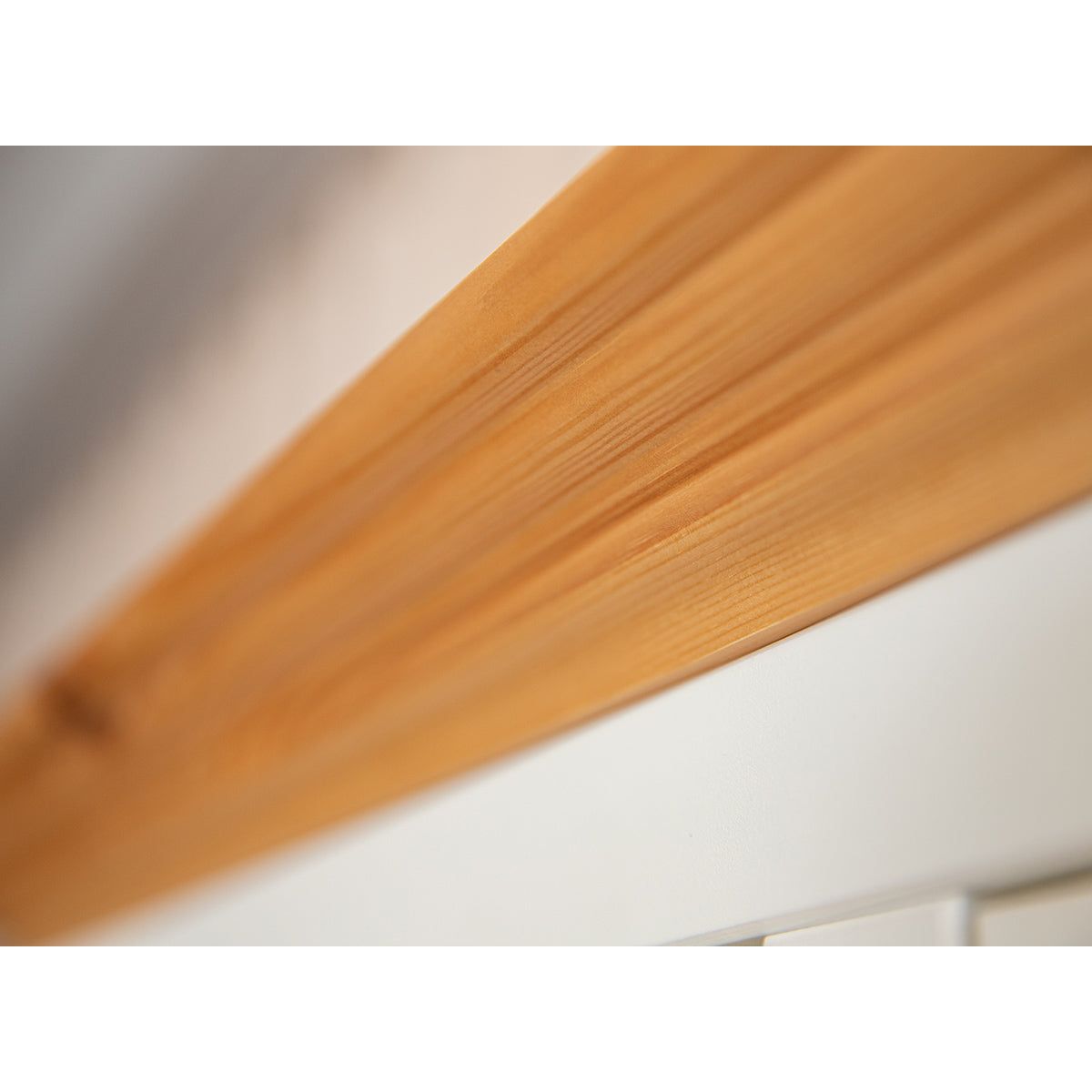 Bologna Elegante Massivholz Kiefer Vitrine 1-Türig | Farbe Weiß - Kiefer