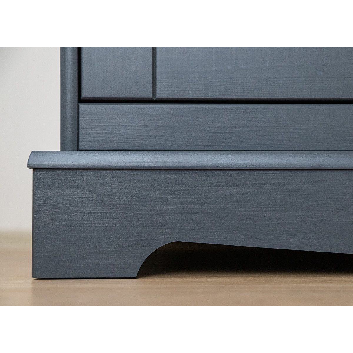 Bologna Elegante Massivholz Kiefer Kommode 3.3 | Farbe Graphit - Eiche