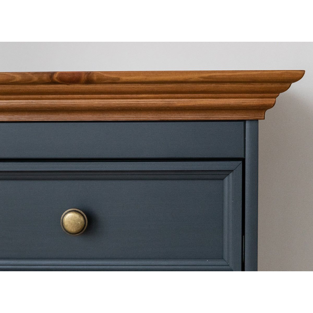 Bologna Elegante Massivholz Kiefer Kommode 3.3 | Farbe Graphit - Eiche