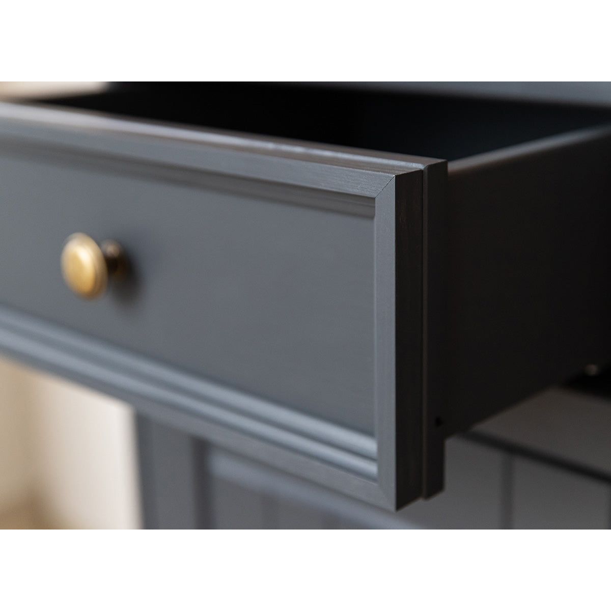 Bologna Elegante Massivholz Kiefer Kommode 3.3 | Farbe Graphit - Eiche