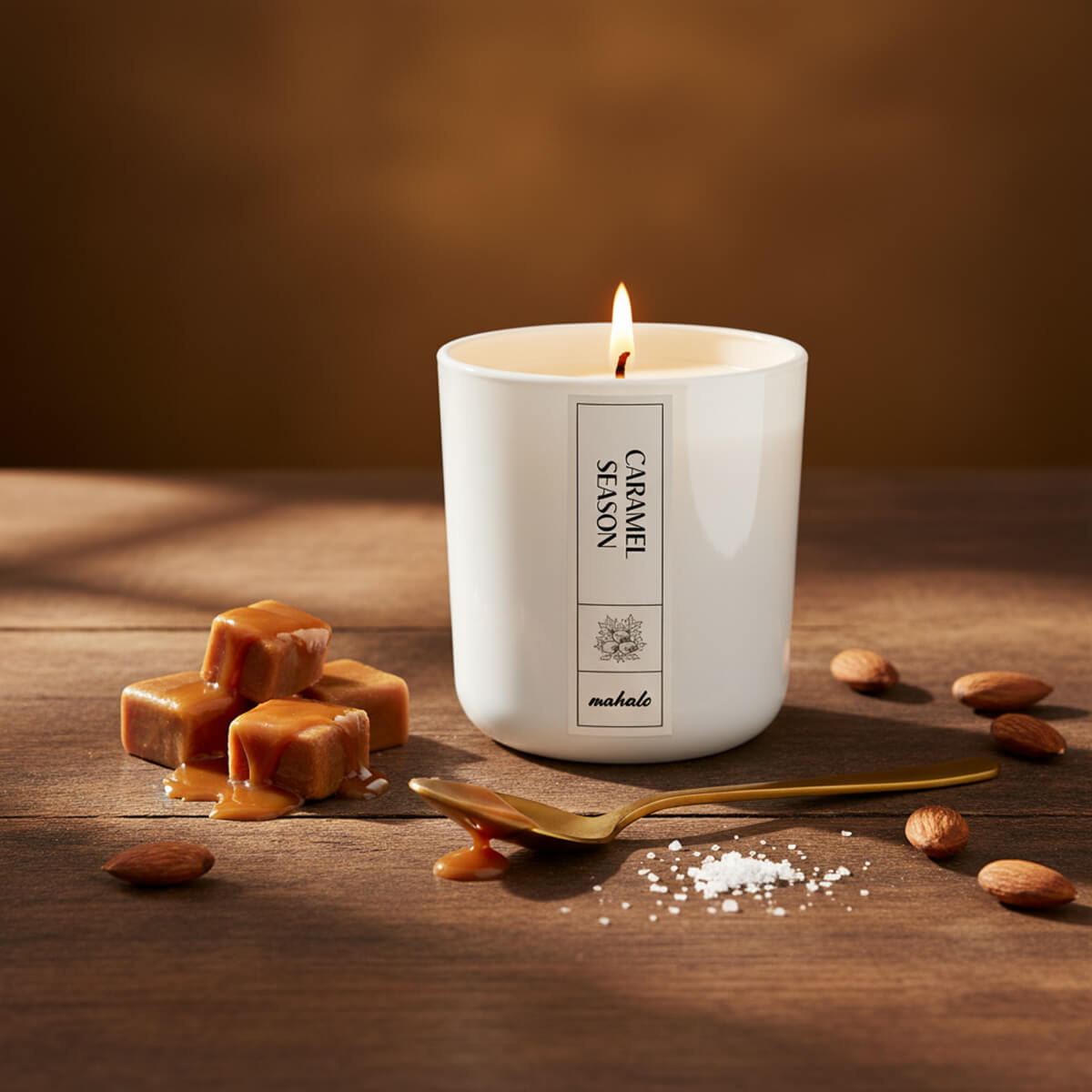 Caramel Season Duftkerze Mit Gourmet Vanille Und Salzigem Karamell Und Mandel Note Für Gemütliche Herbsttage 200 g