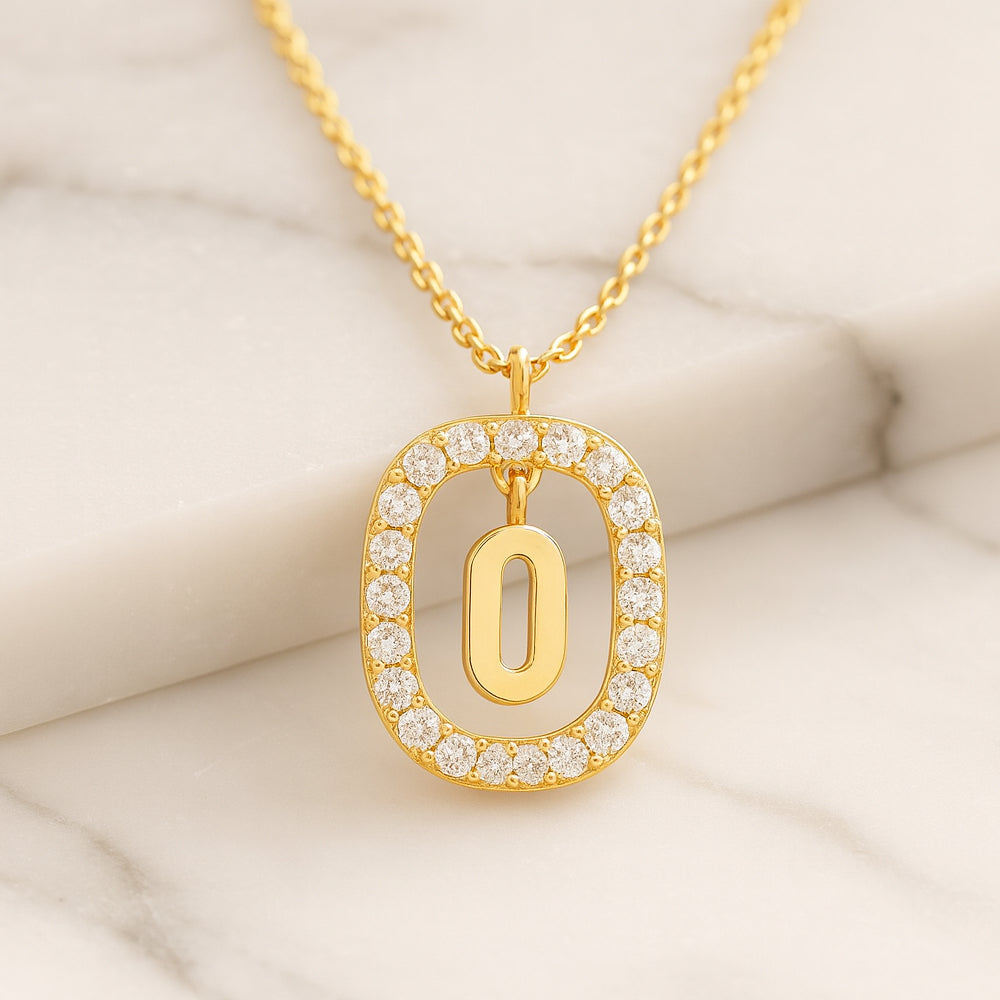 Kette mit Anhänger aus 925er Sterling-Silber, verschiedene Buchstaben im Strasskreis, 45cm