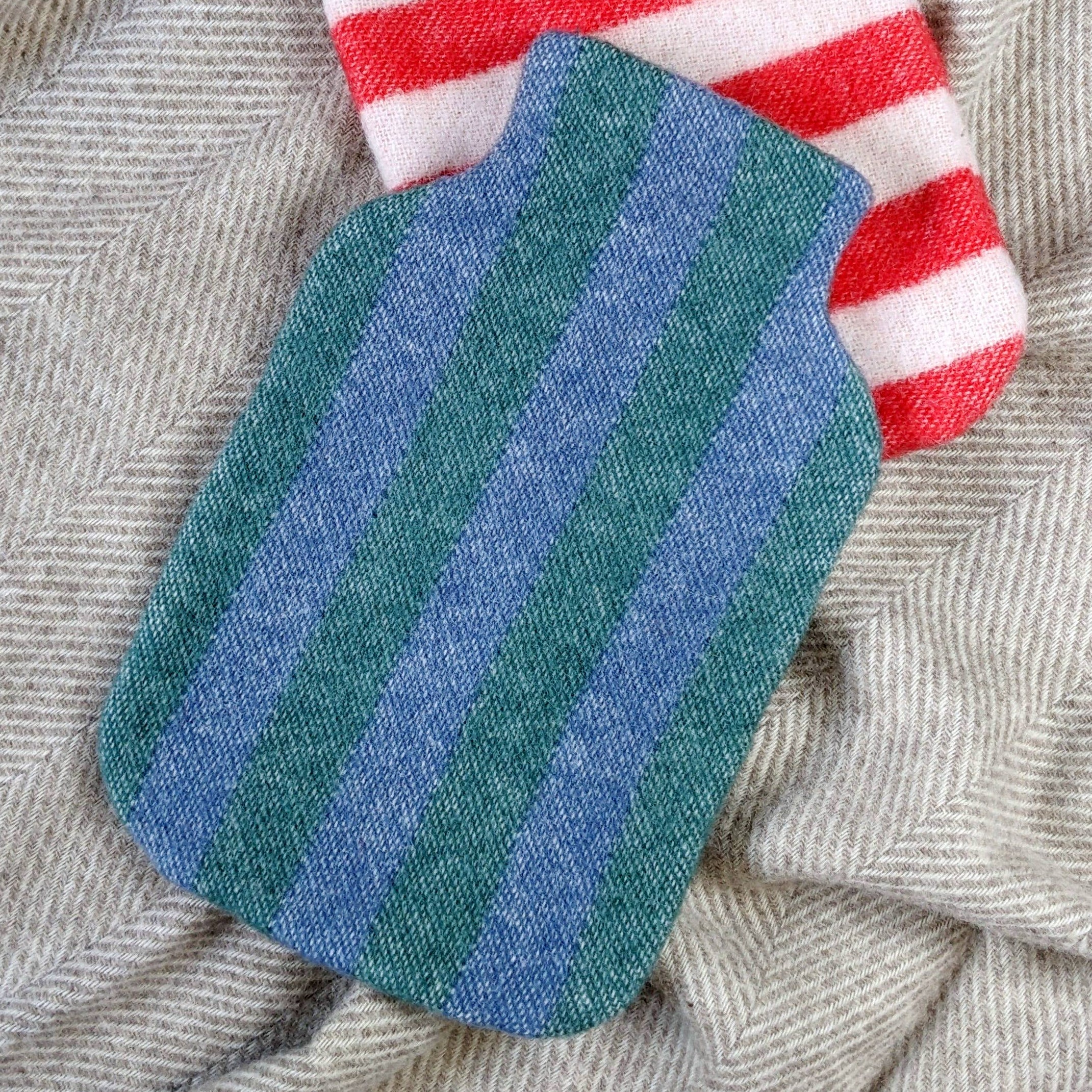 Coudre Berlin - Wärmflasche - STRIPES greenstone / denim