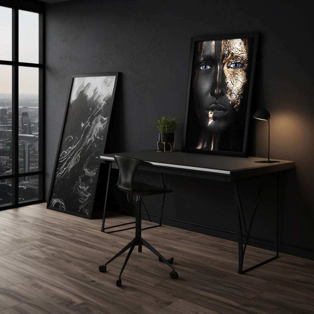 Golden Face I - Leinwandbild Luxuriös by SimpleCanvas