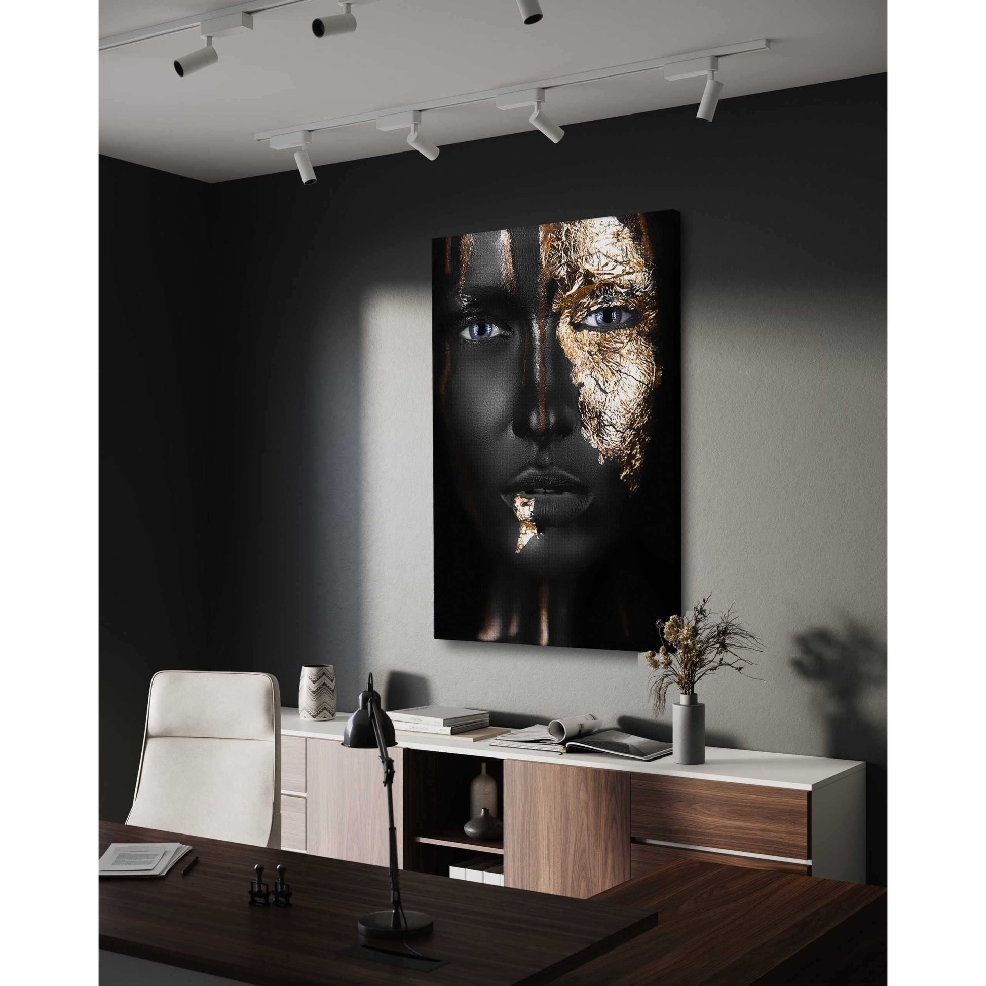 Golden Face I - Leinwandbild Luxuriös by SimpleCanvas