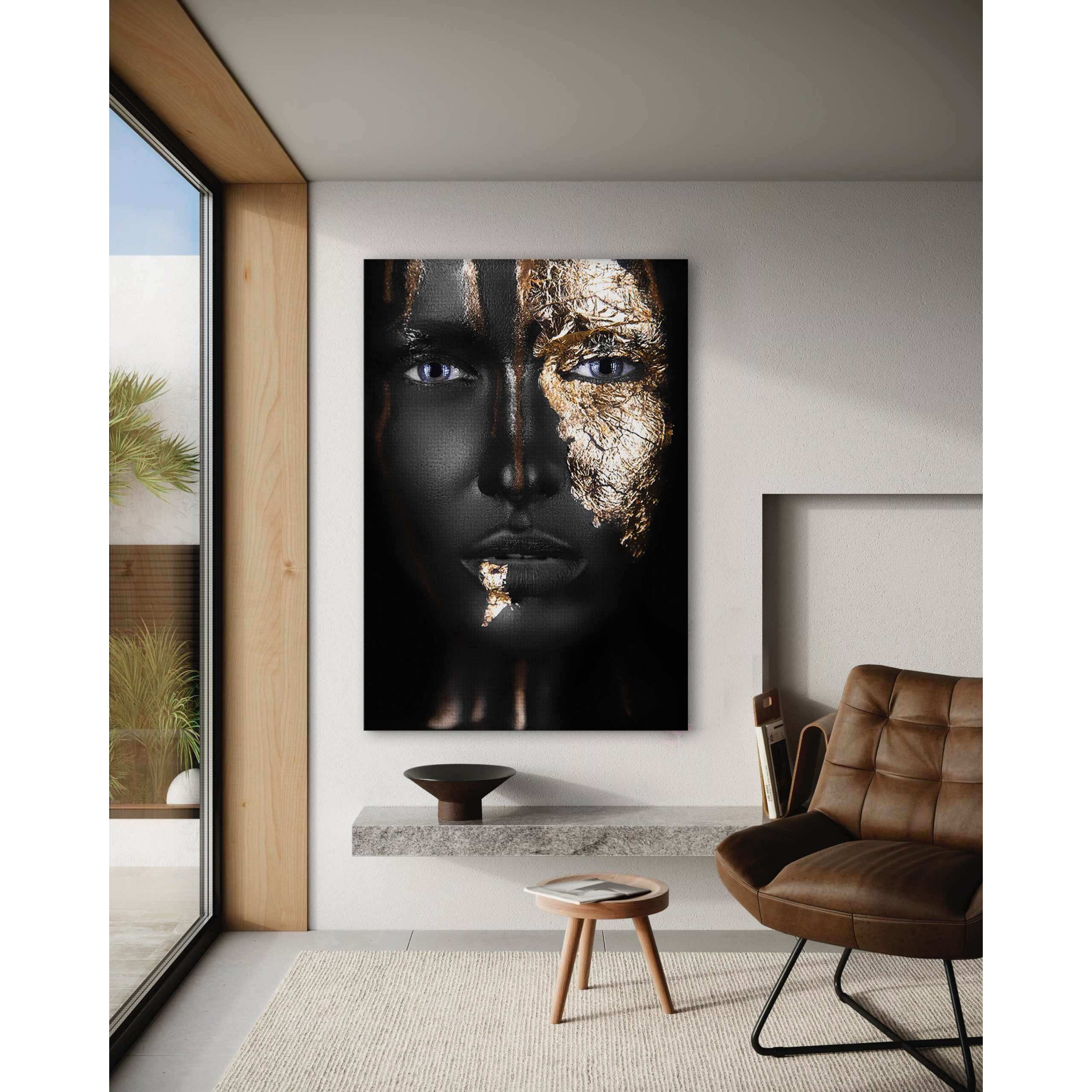 Golden Face I - Leinwandbild Luxuriös by SimpleCanvas