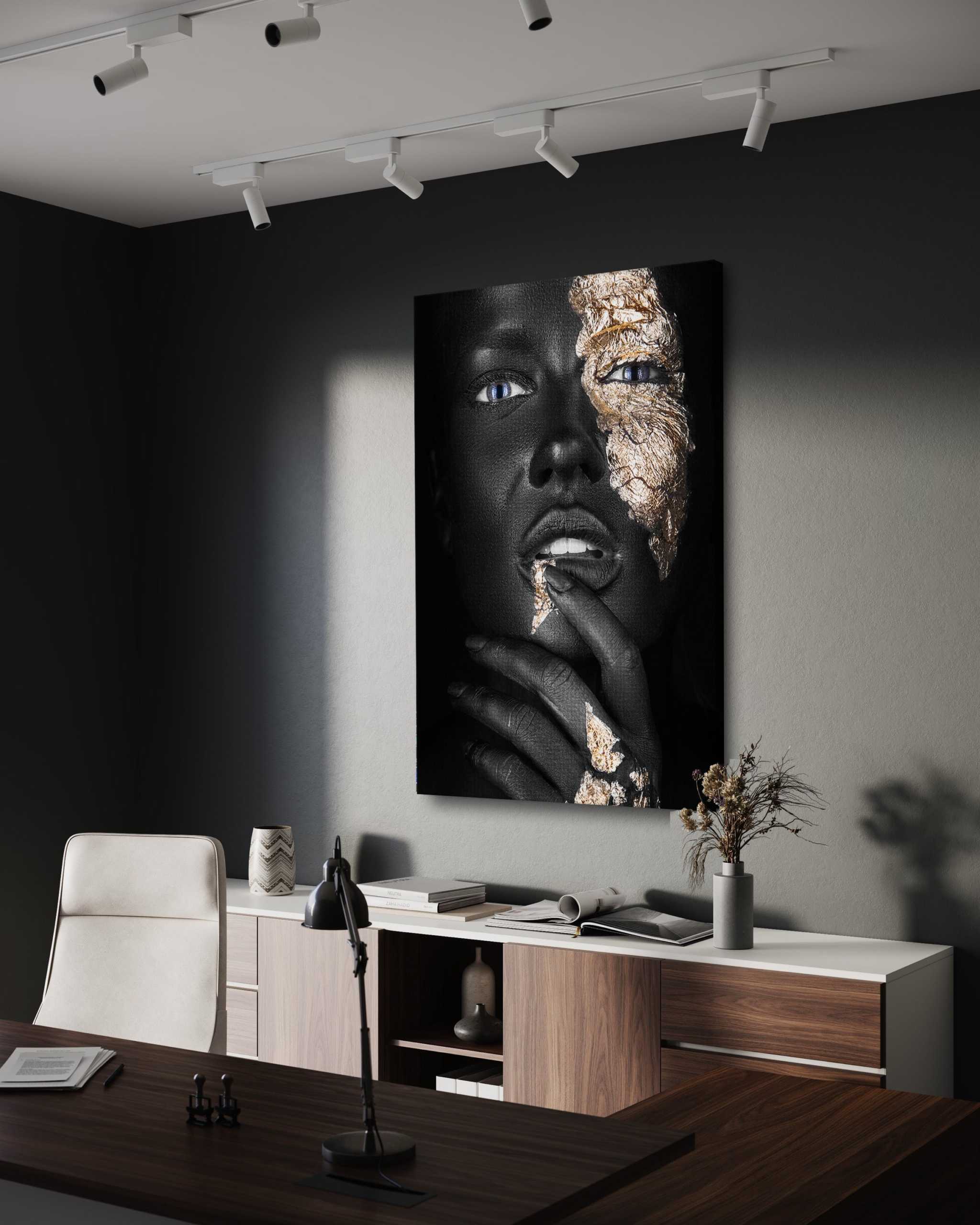 Golden Face IV - Leinwandbild Luxuriös by SimpleCanvas