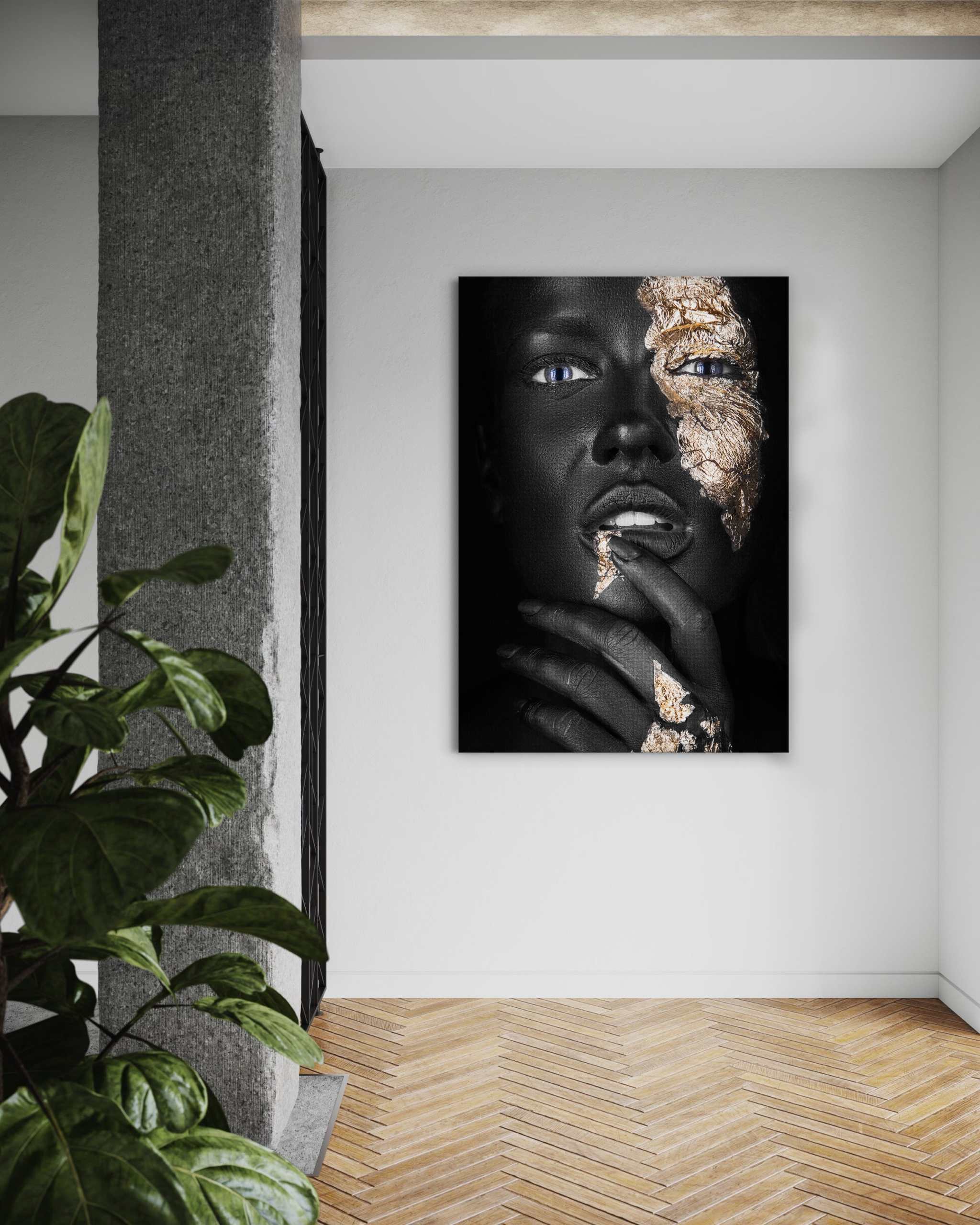 Golden Face IV - Leinwandbild Luxuriös by SimpleCanvas