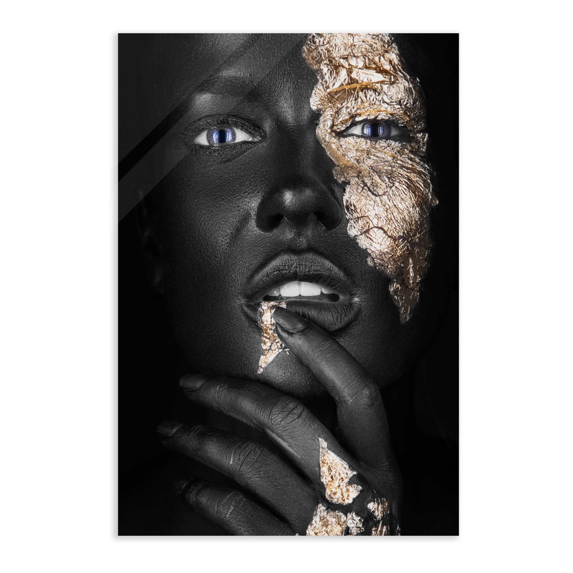 Golden Face IV - Leinwandbild Luxuriös by SimpleCanvas