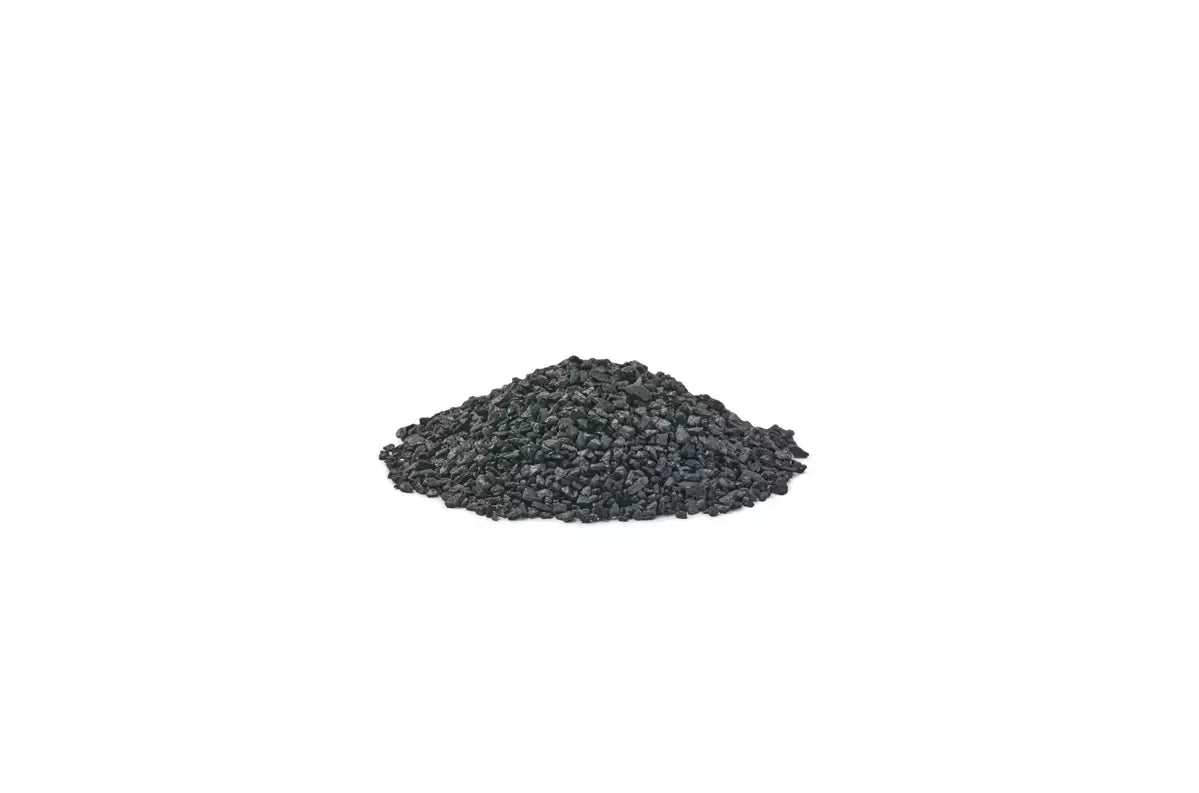 OASE Carbon 1 l INT - Flakes of activated carbon used for water filtration and clarity.