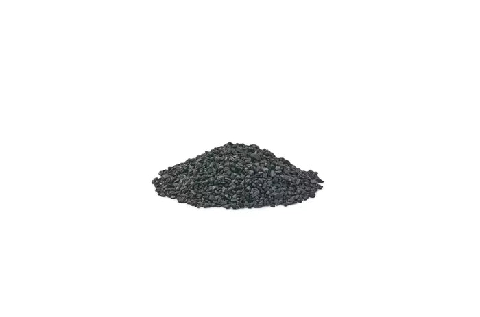 OASE Carbon 1 l INT - Flakes of activated carbon used for water filtration and clarity.