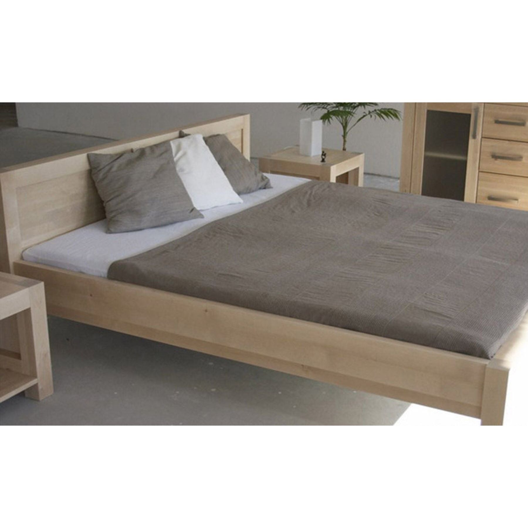 NATURA Massivholzbett