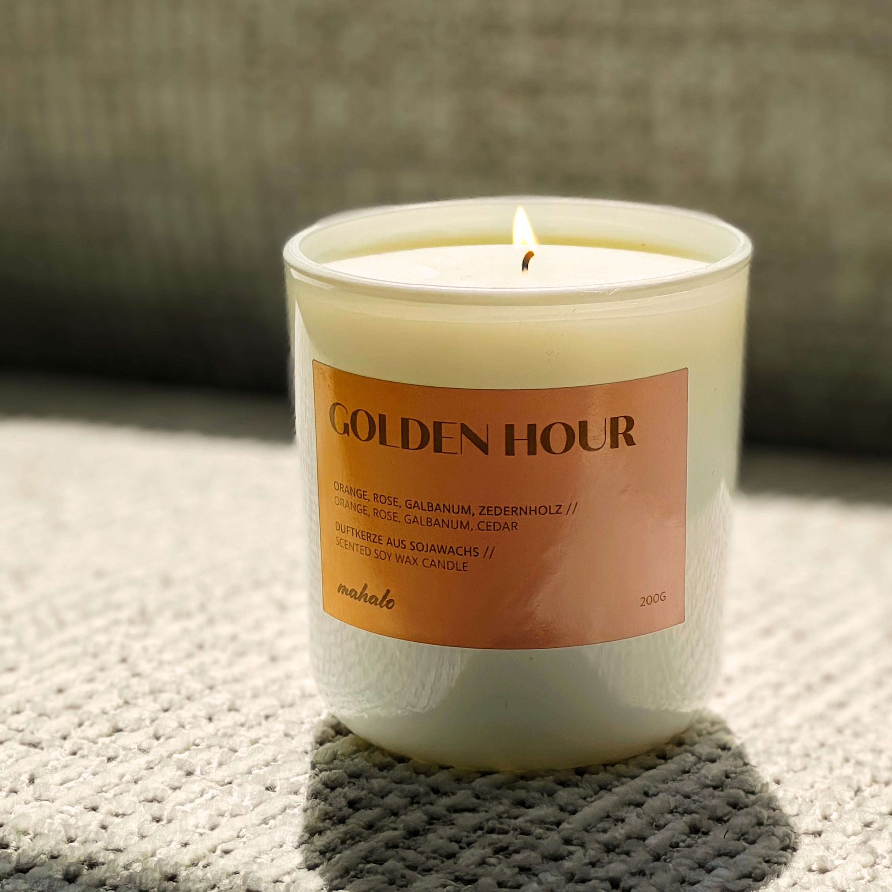 Golden Hour Duftkerze Limited Edition Mit Orange Rose Galbanum Und Zedernholz Für Entspannte Abende Zuhause