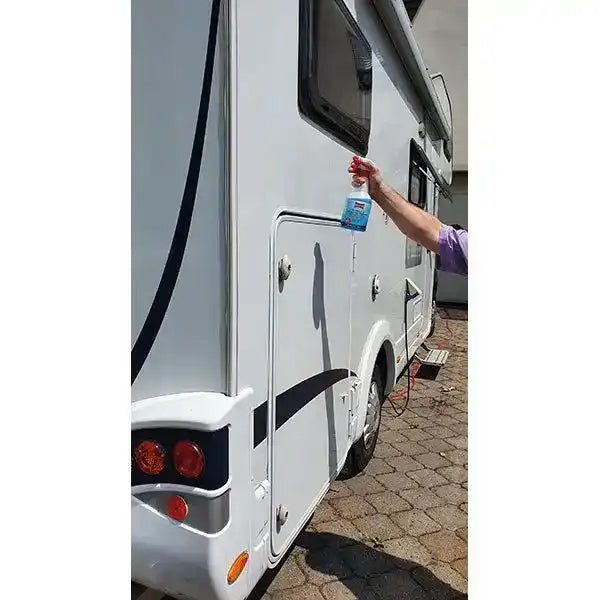 Ballistol Universal- & Kunststoff-Reiniger 750 ml by Ballistol