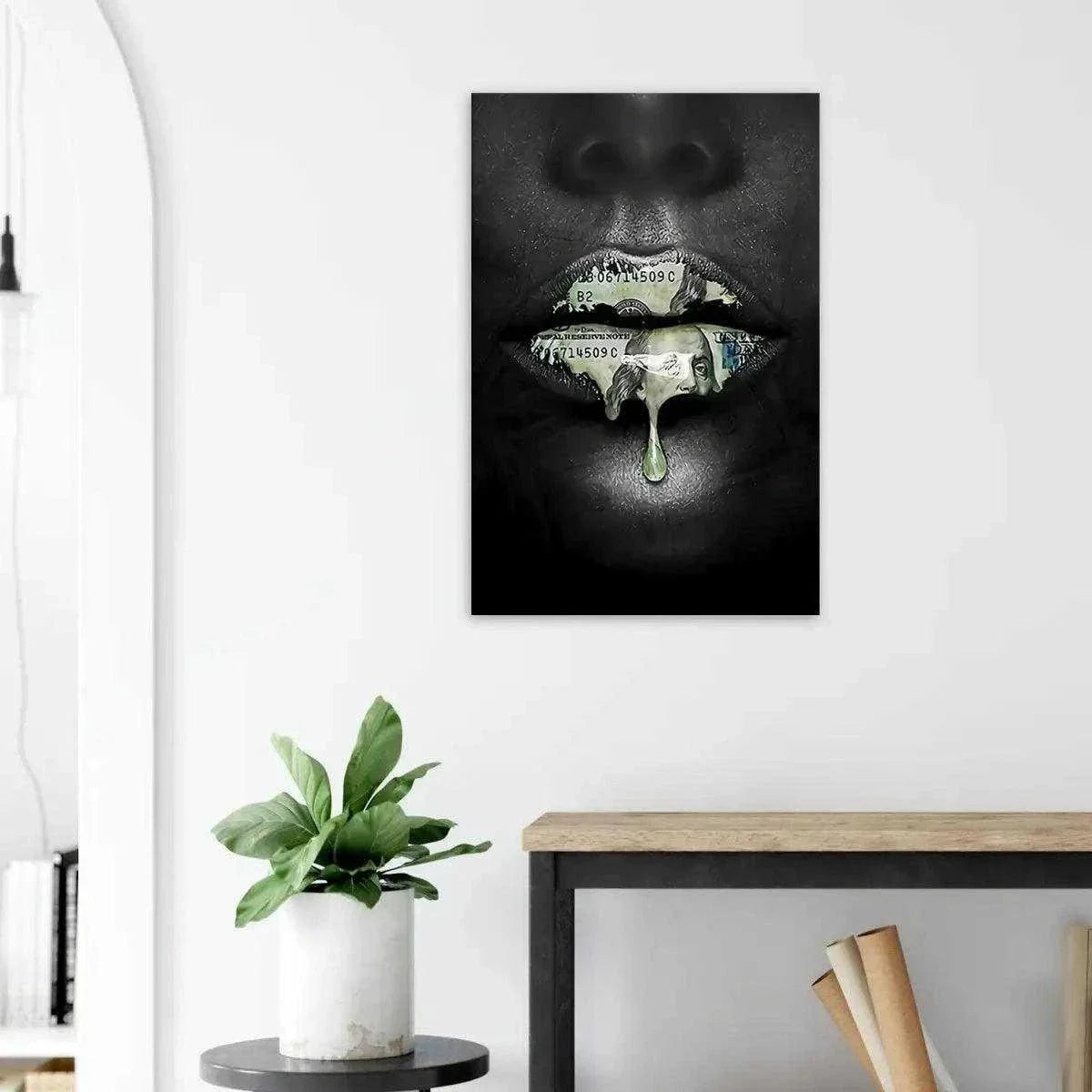 Money Kiss - Leinwandbild Luxuriös by SimpleCanvas