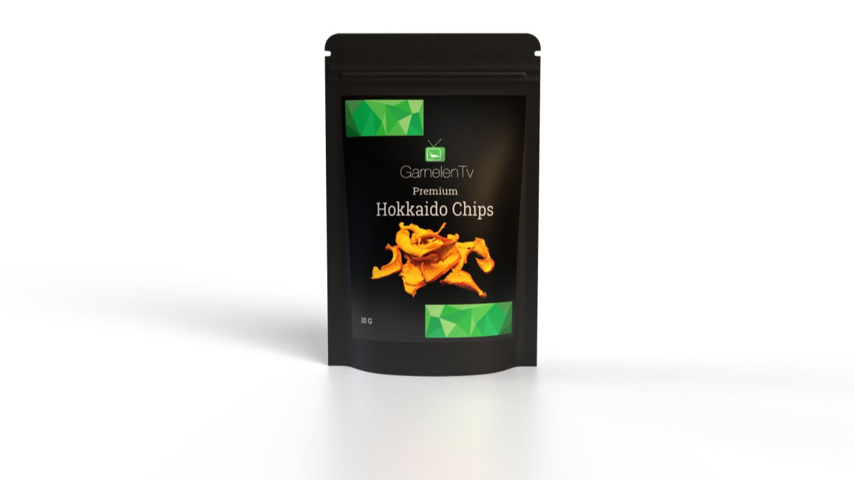 Premium Hokkaido Chips 10g, verpackt in einer schwarzen Tüte mit bunten Akzenten und einer Abbildung von Kürbischips.