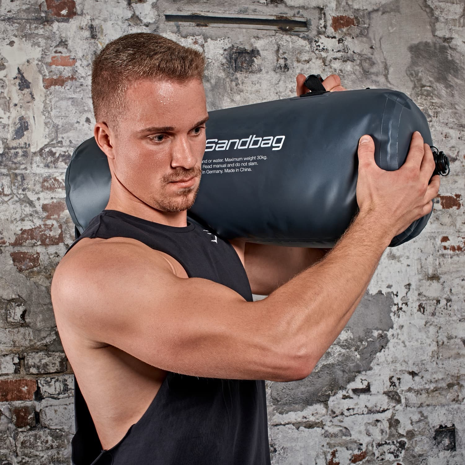 Sandbag - One size. Up to 30 kg.