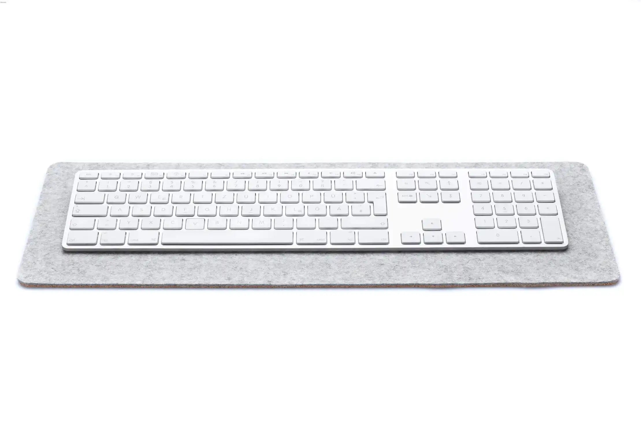 Schreibtischunterlage aus Filz und Kork | 20 x 50 cm | hellgrau