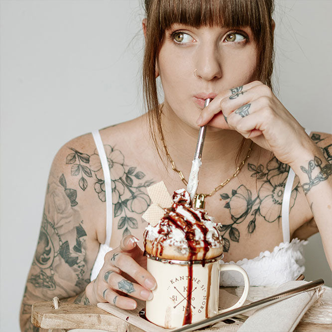 8 Wiederverwendbare Edelstahl Strohhalme mit Reinigungsbürste - Extrabreit 8 mm für Smoothies und Cocktails