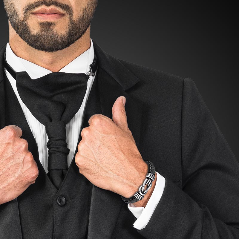 Eternal Black Echtleder Unisex Armband Mit Edelstahl Element Gravierbar In Längen 19 21 Und 23 Cm Inklusive Luxus Etui