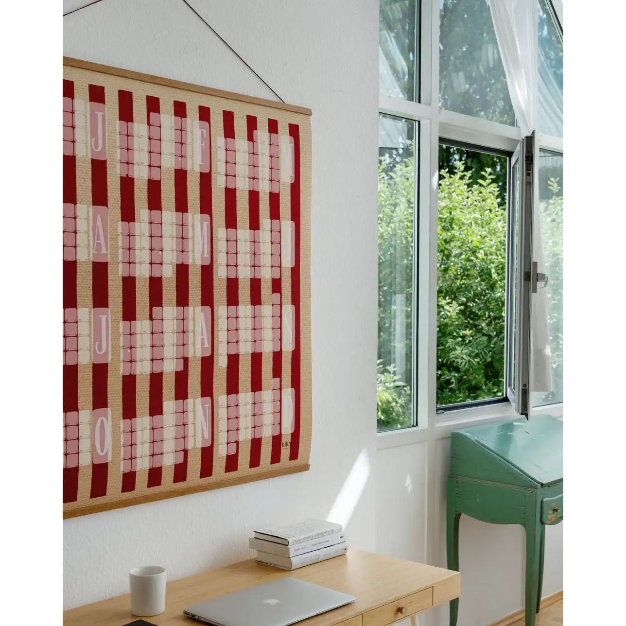 Wandkalender // Kilim Stripe creme rot