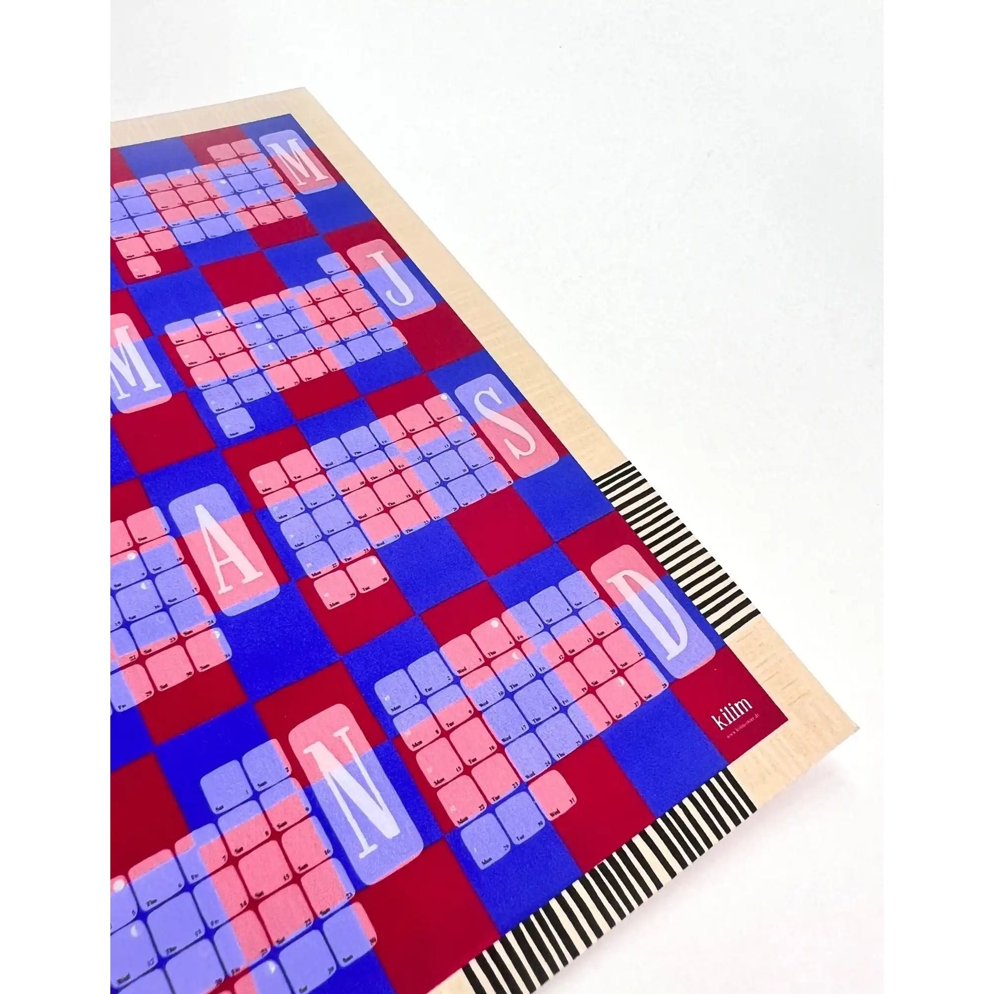 Wandkalender // Kilim Karo blau rot