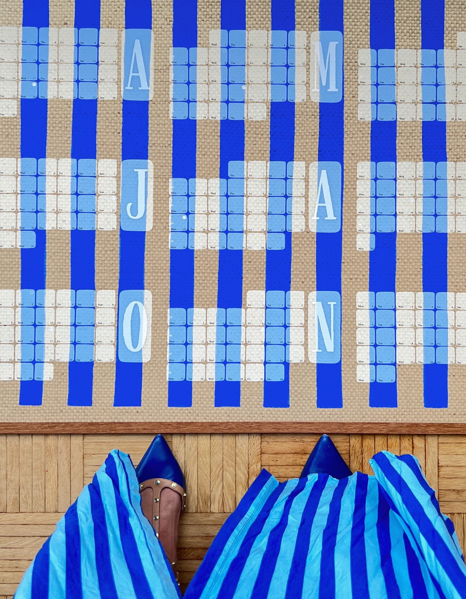 Wandkalender // Kilim Stripe creme blau